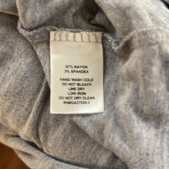 Monteau long, gray maxi dress with keyhole in the back. Size Medium. - Picture 7 of 7